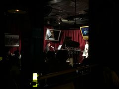 -东岸Cafe 爵士俱乐部