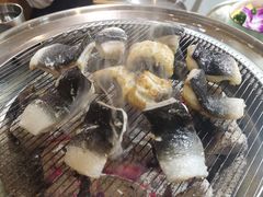 -围炉肉舍•炭烤活鳗•丹东海鲜烤肉(步行街店)