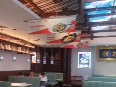 -阿瓦山寨·湘菜现炒·剁椒鱼头王(咸阳总店)