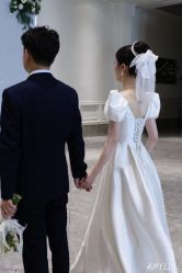 -艾米丽婚纱礼服