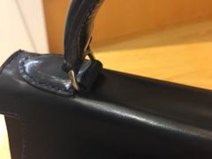 -爱革·奢品·鞋包·衣物·家居(金桥国际商业广场店)