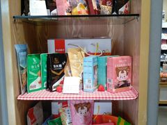 零售区-良品铺子(海林广场店)