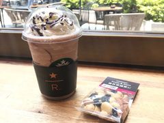 巧克力星冰乐+混合果仁果脯-星巴克臻选(南京艾尚天地店)
