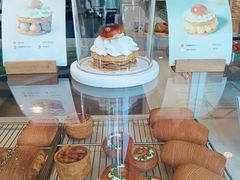 -VERIE BAKEHOUSE