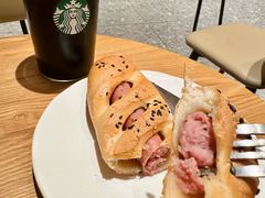 -星巴克臻选(万象前海店)