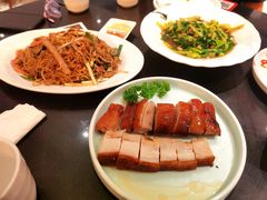 烧味双拼-新旺茶餐厅•早餐(迪士尼小镇店)