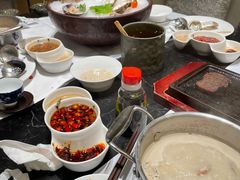 -红鼎豆捞·非遗鲍皇汤火锅(宝丰路店)