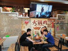 大堂-友情岁月·火锅鸡