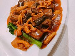 -景月阁空中食府(希尔顿酒店)