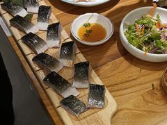 -青瓦餐厅·生鱼片·韩园烤肉(西塔店)