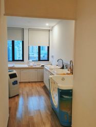 -海豚湾高端月子会所(黄浦店)