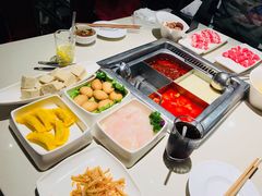 -海底捞火锅(武胜路凯德广场店)