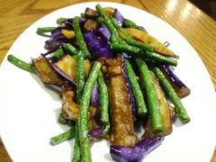 长豆角烧茄子-阿罗新疆菜(人民广场店)