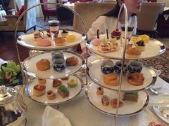 红丝绒下午茶-Salon de Ville浦江汇(上海外滩华尔道夫酒店店)