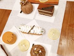 -Fridi Patisserie Cafe