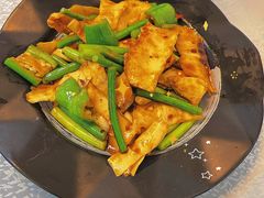 酱爆牛心顶-天宝食坊·啫啫煲大排档(西华路店)