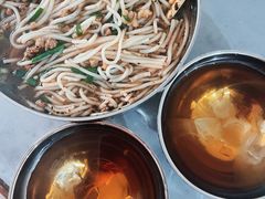 -正宗杨记普洱酸醋米线(总店)