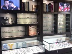 -视野联行眼镜蔡司·依视路官方授权店(顺城店)