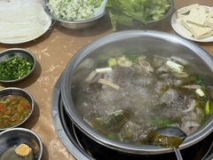-黑竹沟新场牛肉火锅