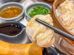 -馋三尺蟹粉小笼(人民广场店)