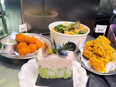 开心果莓果巴斯克-W COLLECTIVE  DESSERT SHOP