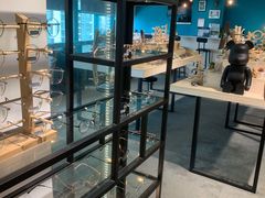 -Trend1881视光·蔡司视觉(领展广场店)