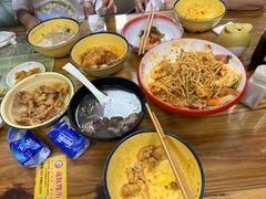 -卢聪艺小吃店(阳翟总店)