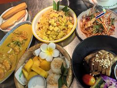 -小小集渔·泰式大排档(太古里香槟店)