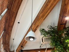 -蜜桃餐厅·伴山(湖滨商业街店)