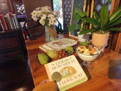 -蓝壁虎咖啡酒馆