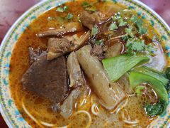 -金杨拉面王小吃面馆·牛三宝面·红烧牛肉粉