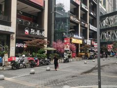 -肆兮眼镜·蔡司·徕卡战略合作店(大坪店)