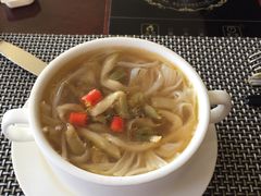 -岘港皇冠假日酒店