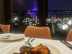 -WOLFGANG PUCK KITCHEN & BAR(迪士尼小镇店)
