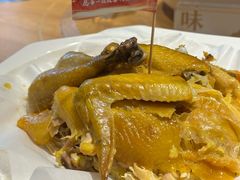 -头上红煨盐鸡·非遗院子餐厅