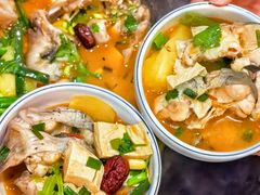 -老刘生态大鱼坊铁锅炖鱼(赛马场店)