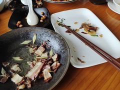 -莲餐厅·湖北菜·潜江小龙虾店(愚园路店)