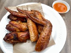 -东海岸人工湖美食村