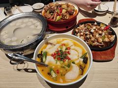 -小船渔村•大连菜•大连焖鱼(黄河路店)