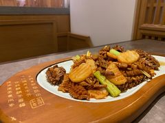 -闫府私房菜·老字号(恒隆店)