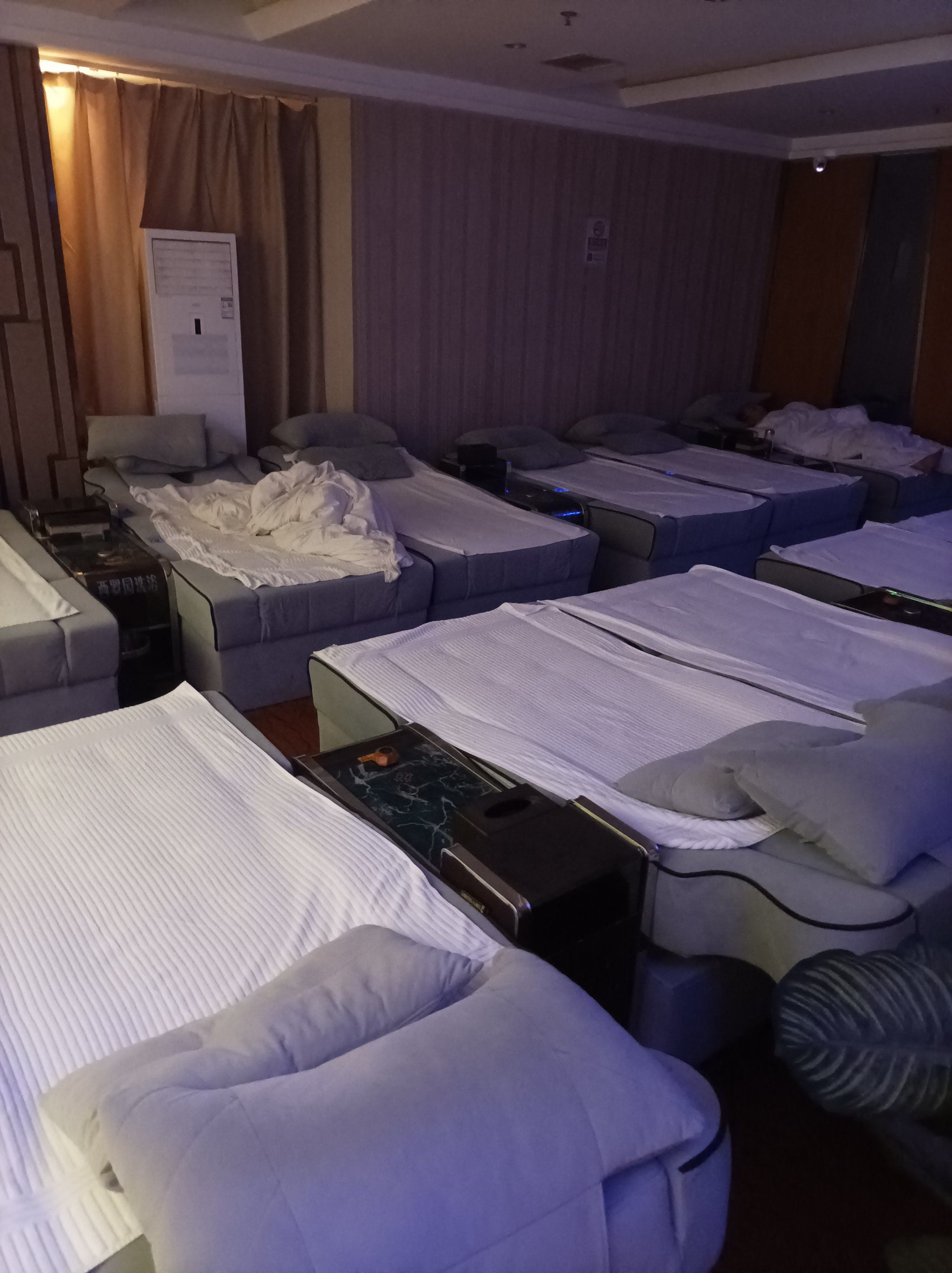 39元的2楼汤泉可以玩一天