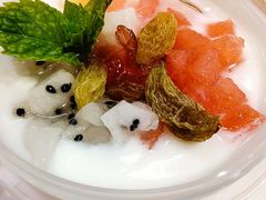 酸奶-喜悦小串丹东小黄牛海鲜烧烤大排档(民主广场店)