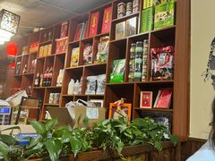 -果松木炭酸菜铜火锅·外婆参鸡汤