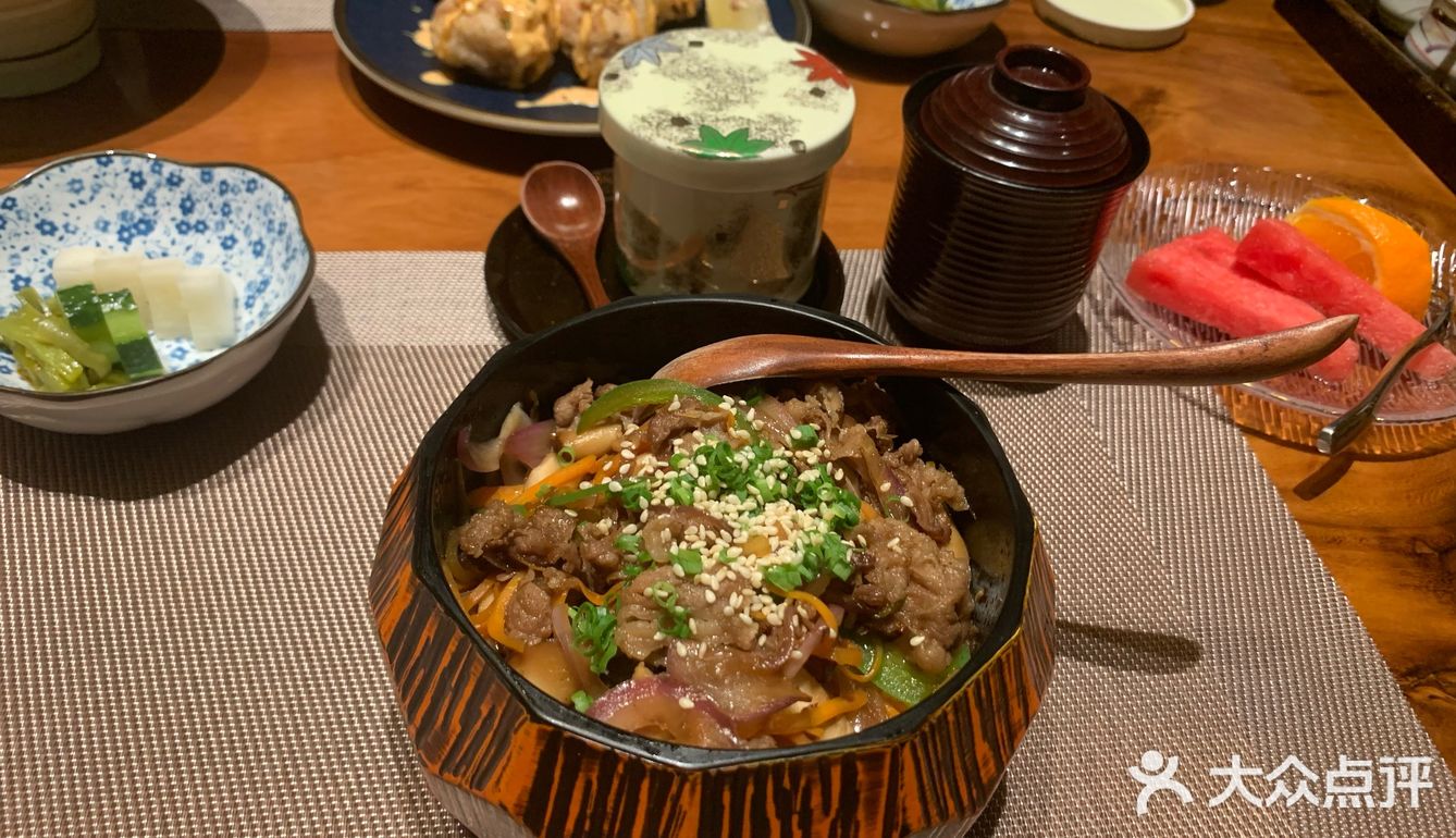 森味花园（惠新西街店）开了已经有段时间了，他家总是关
