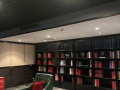 -上海锦江汤臣洲际大酒店柒酒廊
