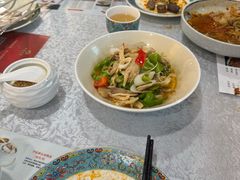 -汗腾格里·风味餐厅(新疆驻京办店)