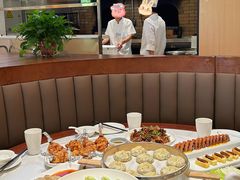 -梅利汴京烤鸭•开封豫菜地标店(东大街店)