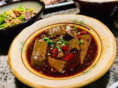 麻辣鸭血-南京大牌档(香港广场店)