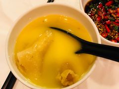 -鲜入围煮花胶鸡海鲜火锅