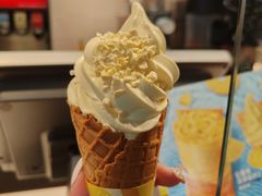 -麦当劳(杭州西湖银泰百货店)